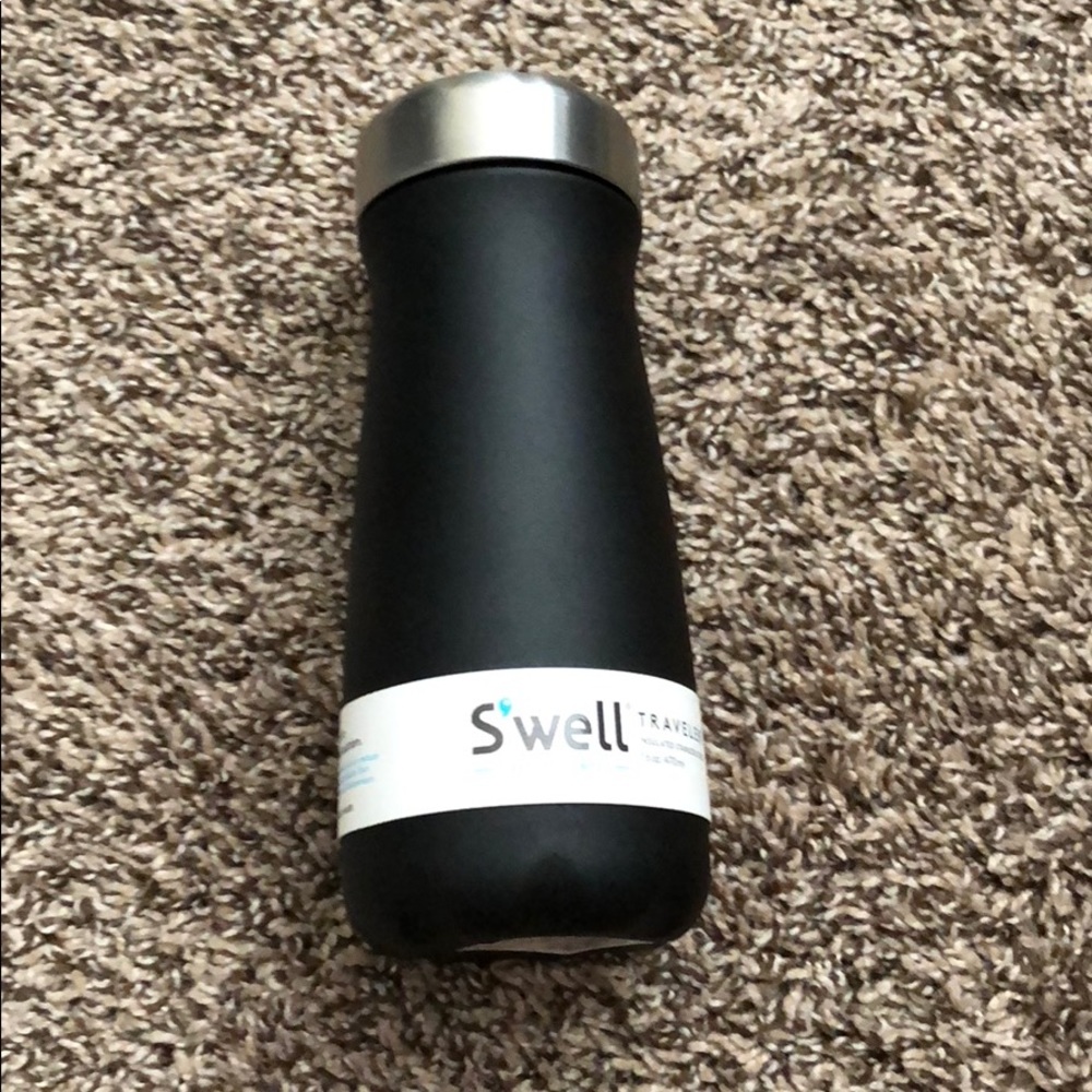 Swell Traveler 16oz